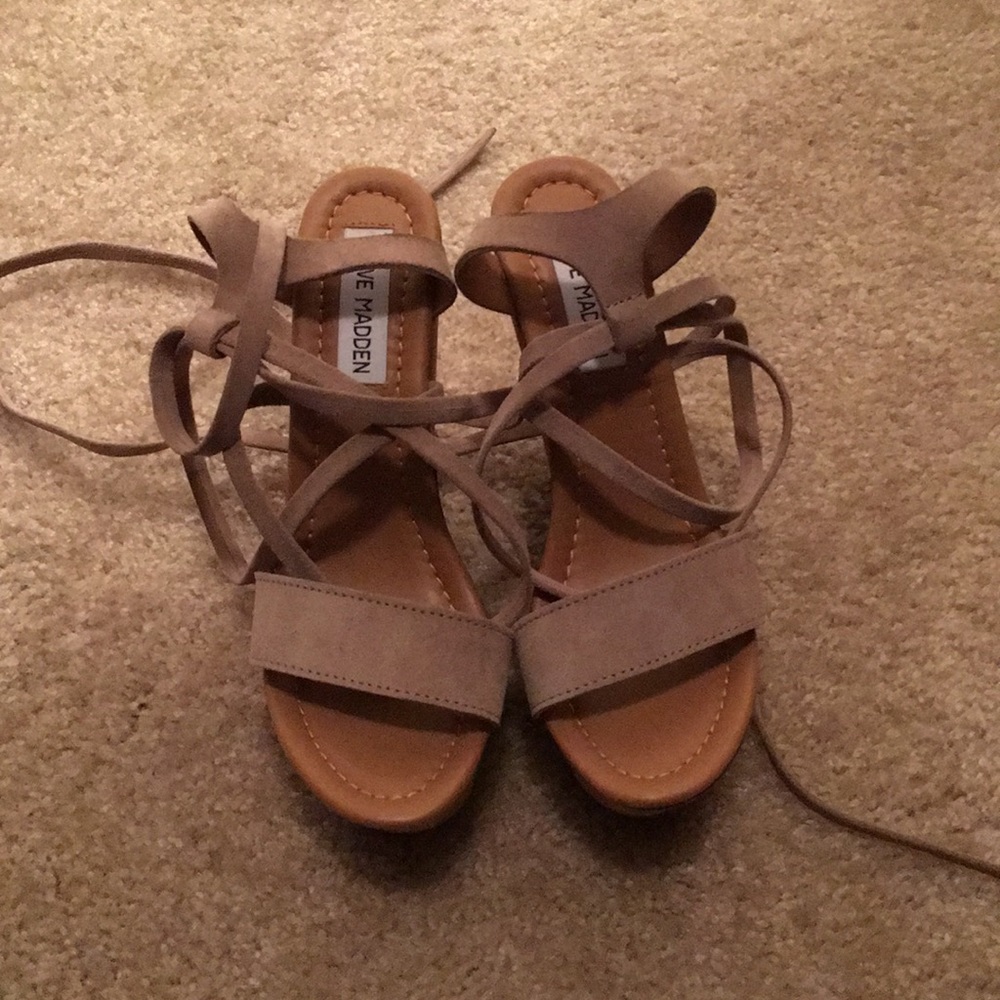 Steve Madden Wedges